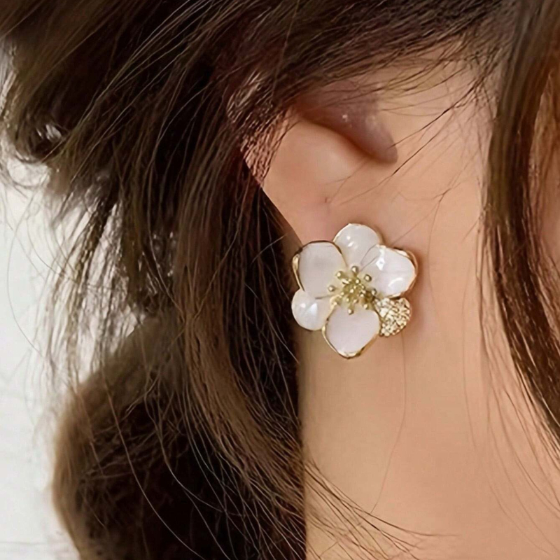 Beyaz Renkli Çiçek Desenli, Ko - Korean Girls Lifestyle incelemesi ve fiyatı